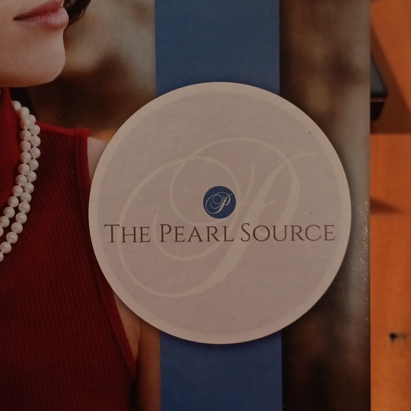 The Pearl Source Elegant Pearl Necklace and Earring Set - Picture 5 of 10